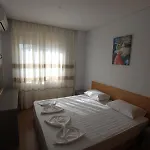 Mane * Sarandë