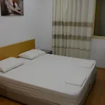 Mane * Saranda