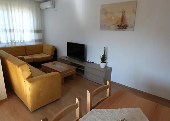 Mane Apartamento Sarandë